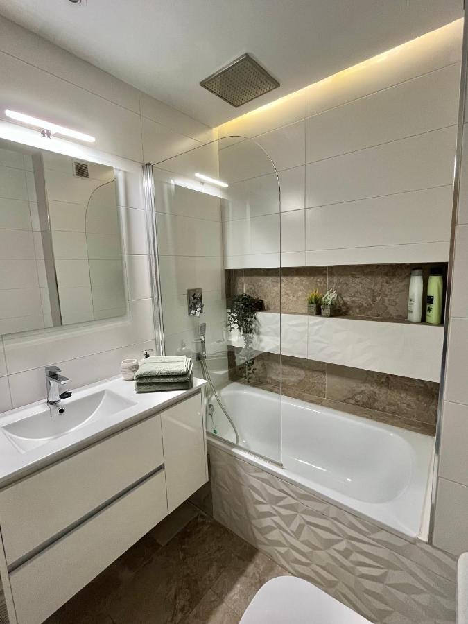 Apartamento Y Parking Armilla Exteriör bild